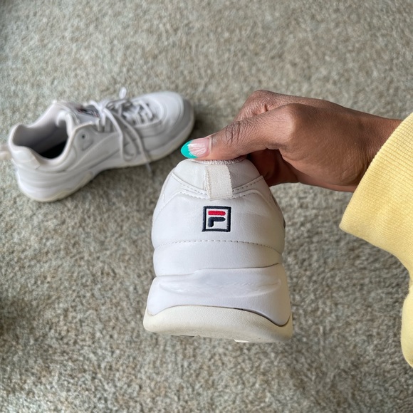 Fila Disarray White Chunky Sneaker - Picture 7 of 16